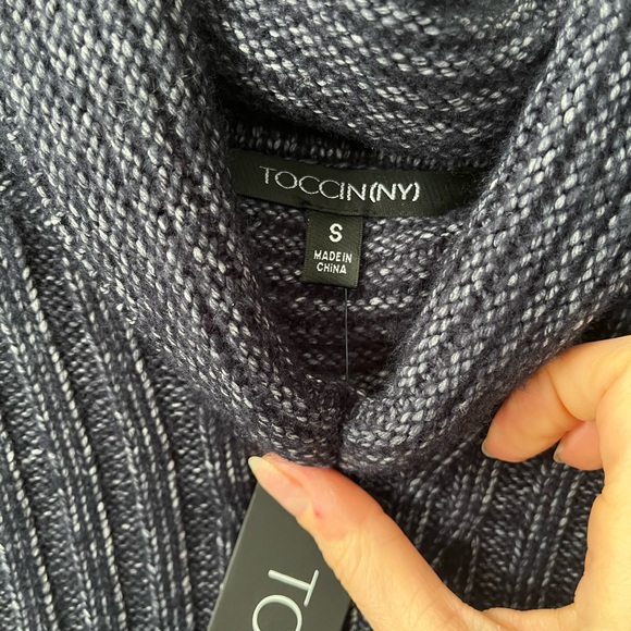 NWT Toccin(NY) Turtleneck Sweater in Dark Blue SZ S - Picture 4 of 5